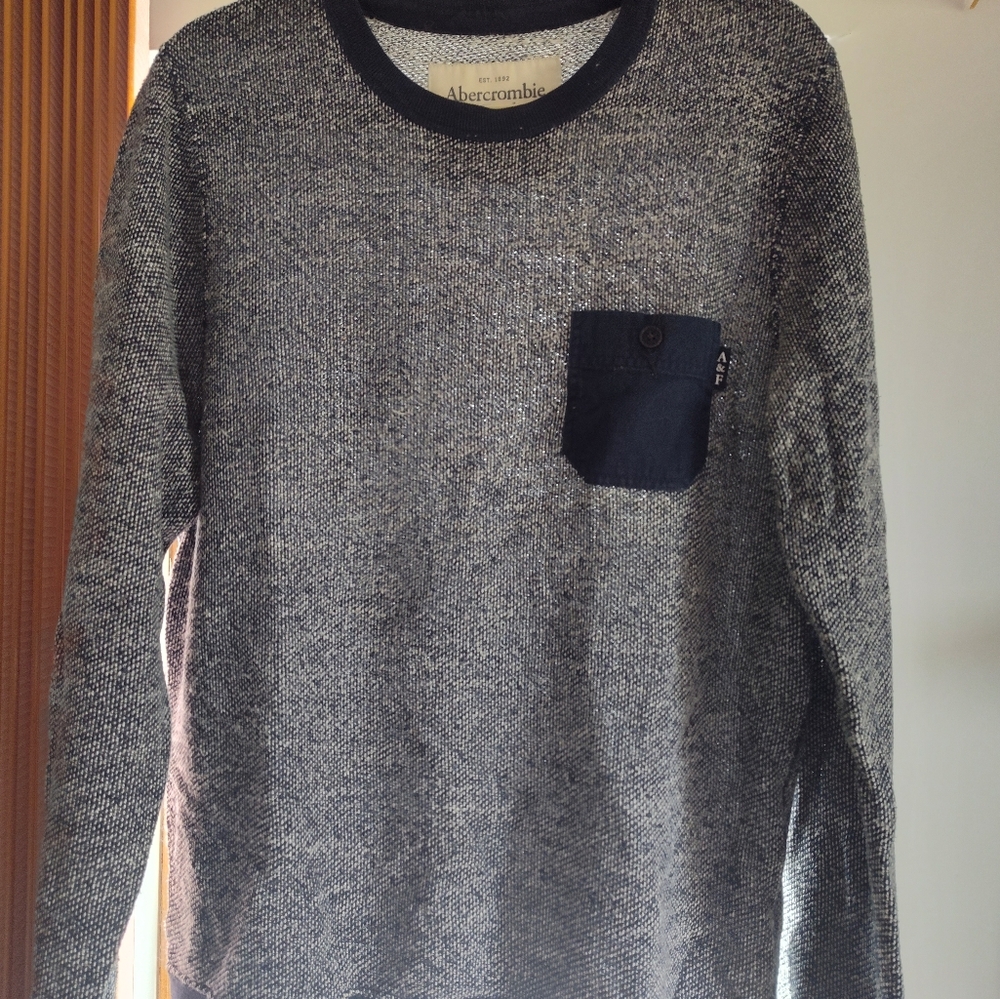 Abercrombie & Fitch Sweater with Pocket